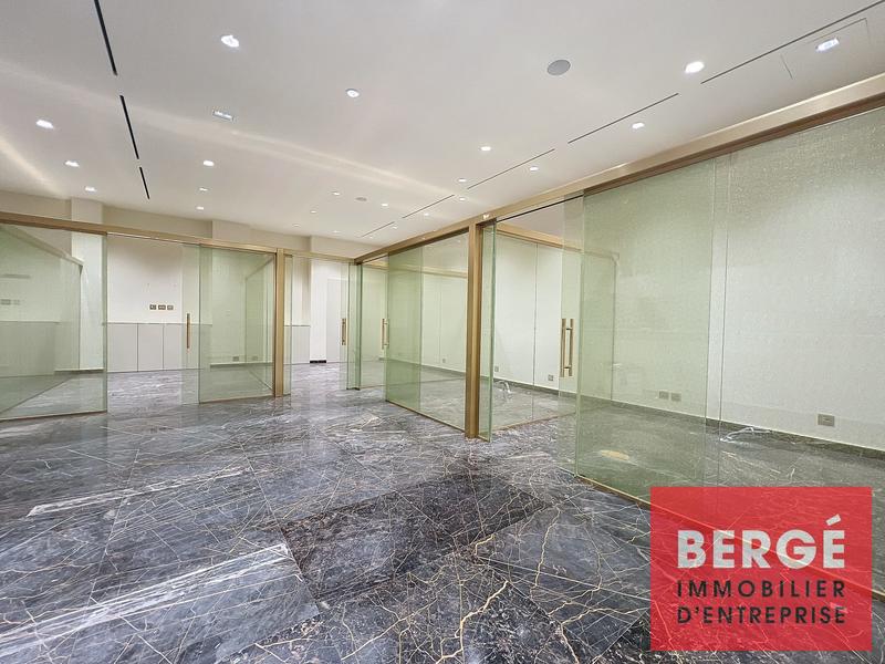 Local commercial - 560 m²