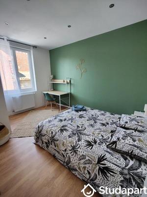 Chambre - 12 m² - 1 pièce