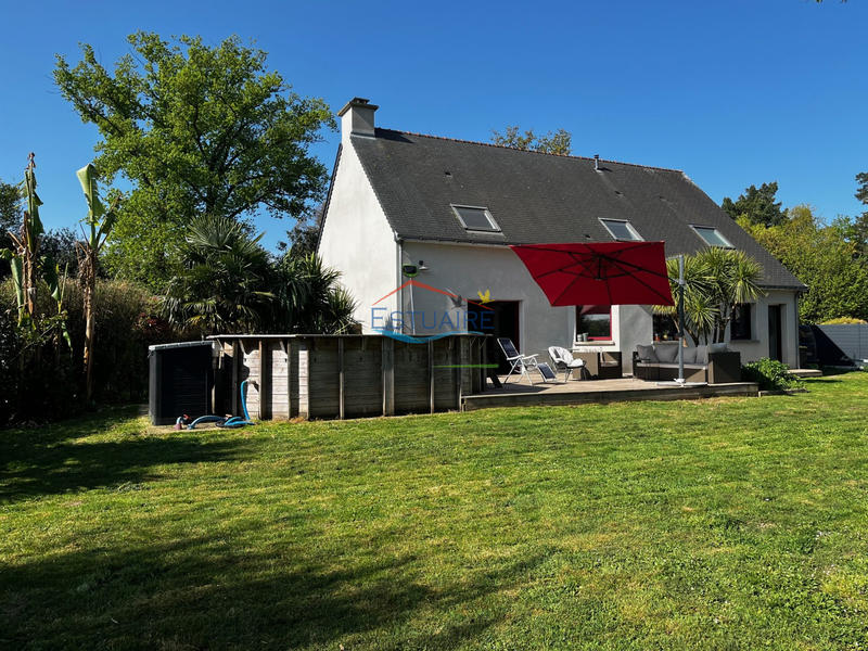 Maison traditionnelle - 140 m² - 6 pièces