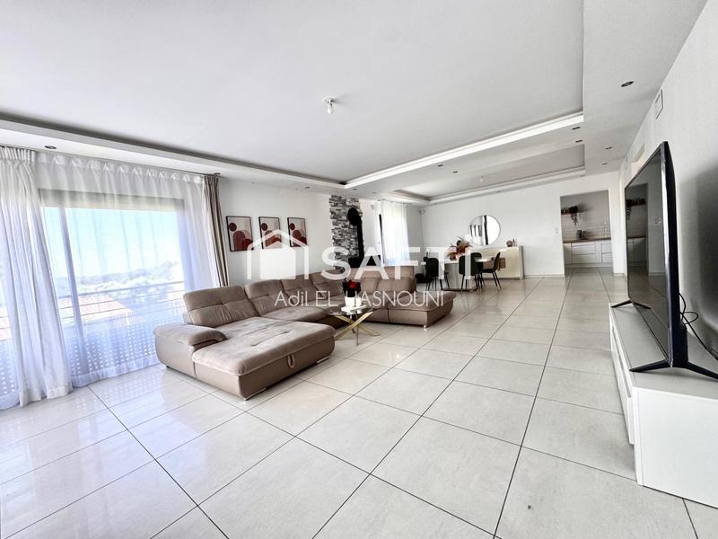 Maison - 150 m² - 5 pièces