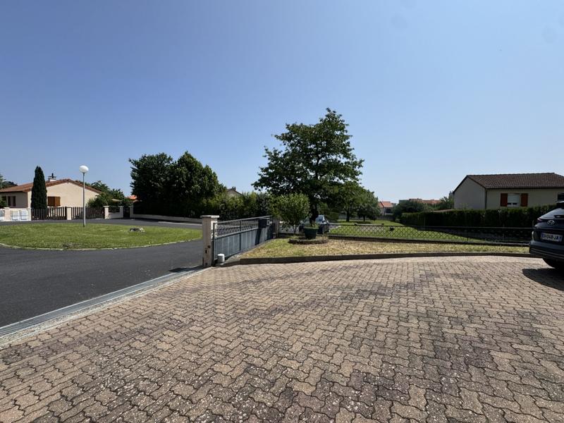 Maison traditionnelle - 123 m² - 6 pièces