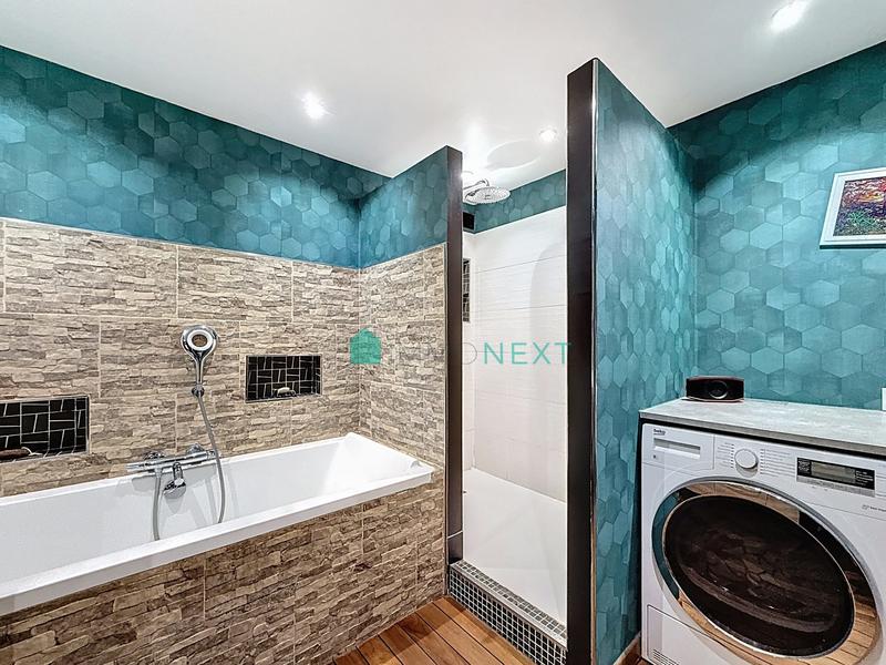 Maison - 165 m² - 5 pièces