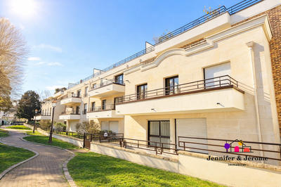 Appartement - 106 m² - 6 pièces