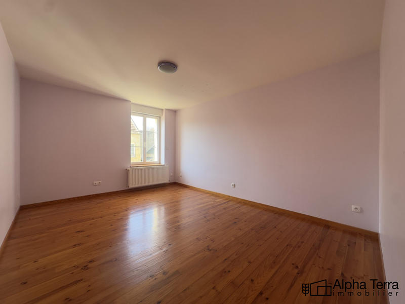 Maison ancienne - 384 m² - 10 pièces