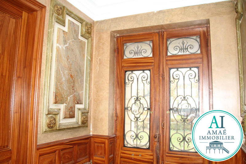 Maison - 450 m² - 22 pièces