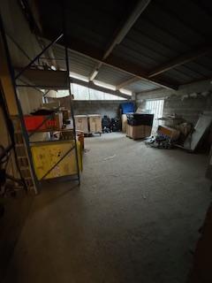 Local d'activité / Entrepôt - 685 m²