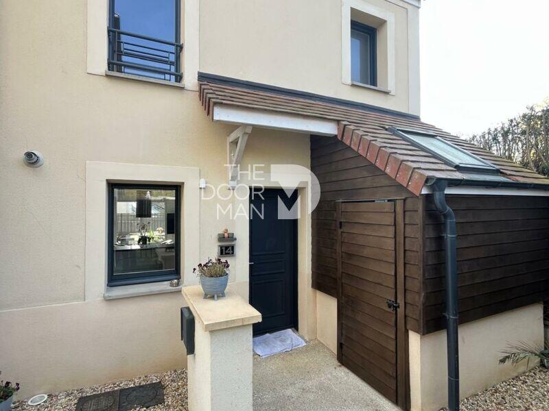 Maison - 85 m² - 4 pièces