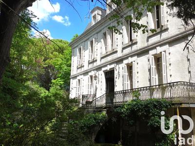 Maison de ville - 373 m² - 14 pièces