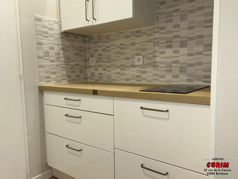 Local commercial - 26 m² - 1 pièce