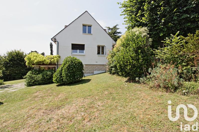 Maison - 147 m² - 7 pièces