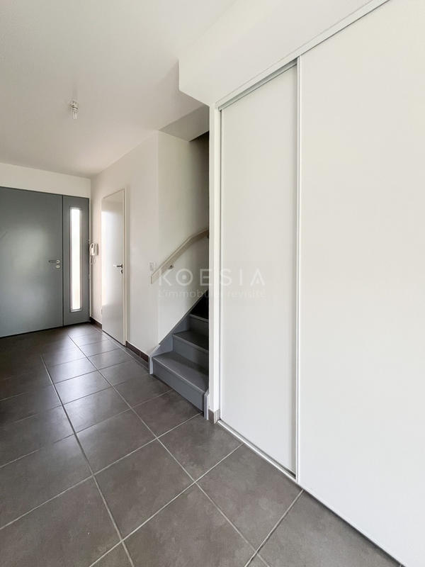 Maison - 92 m² - 4 pièces