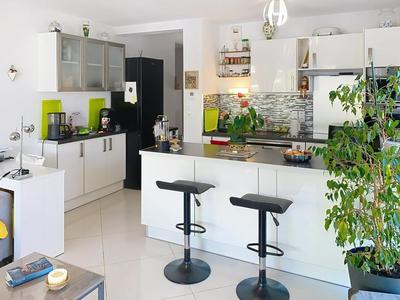 Appartement - 57 m² - 3 pièces