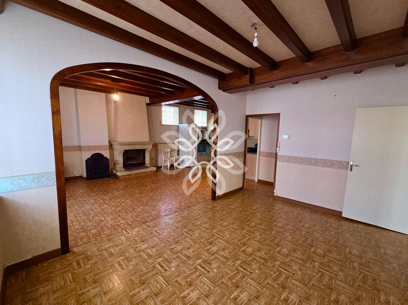Propriété - 160 m² - 9 pièces