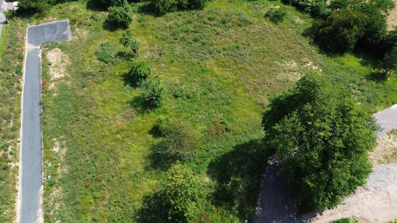 Terrain constructible - 753 m²