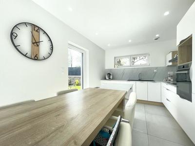 Maison traditionnelle - 115 m² - 5 pièces