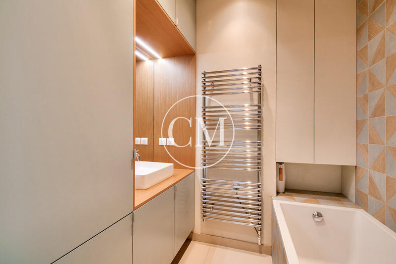 Appartement - 108 m² - 4 pièces