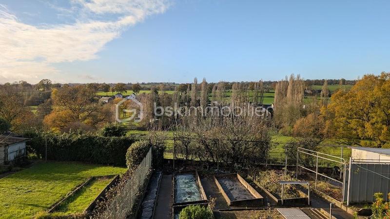 Maison - 77 m² - 5 pièces