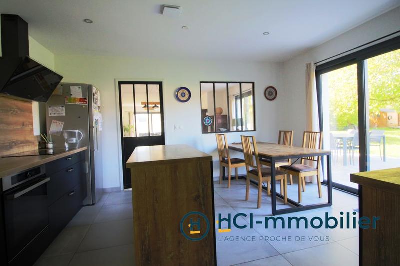 Maison - 165 m² - 6 pièces