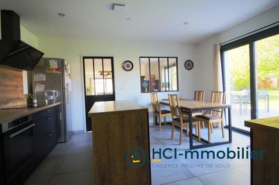 Maison - 165 m² - 6 pièces