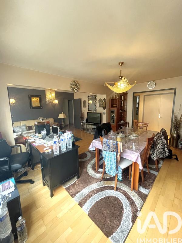 Appartement - 90 m² - 5 pièces