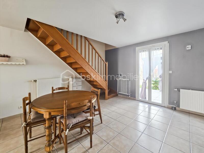 Maison - 87 m² - 5 pièces