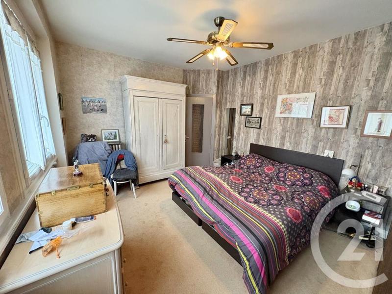 Maison - 165 m² - 6 pièces