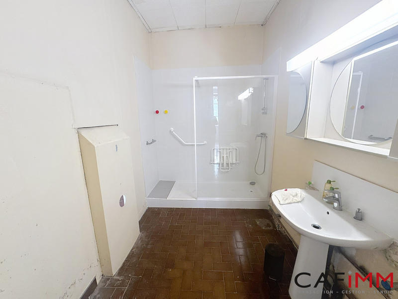 Appartement - 77 m² - 3 pièces