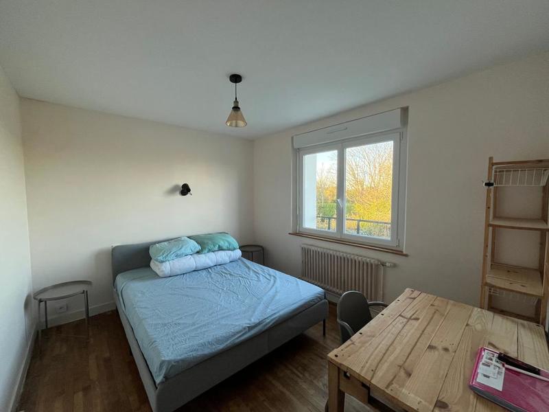 Maison - 180 m² - 6 pièces