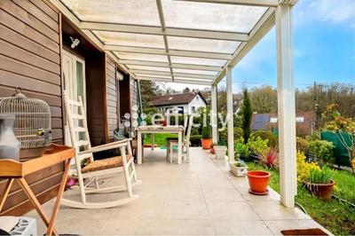 Maison - 96 m² - 4 pièces