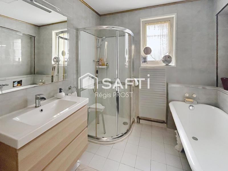 Maison - 112 m² - 6 pièces