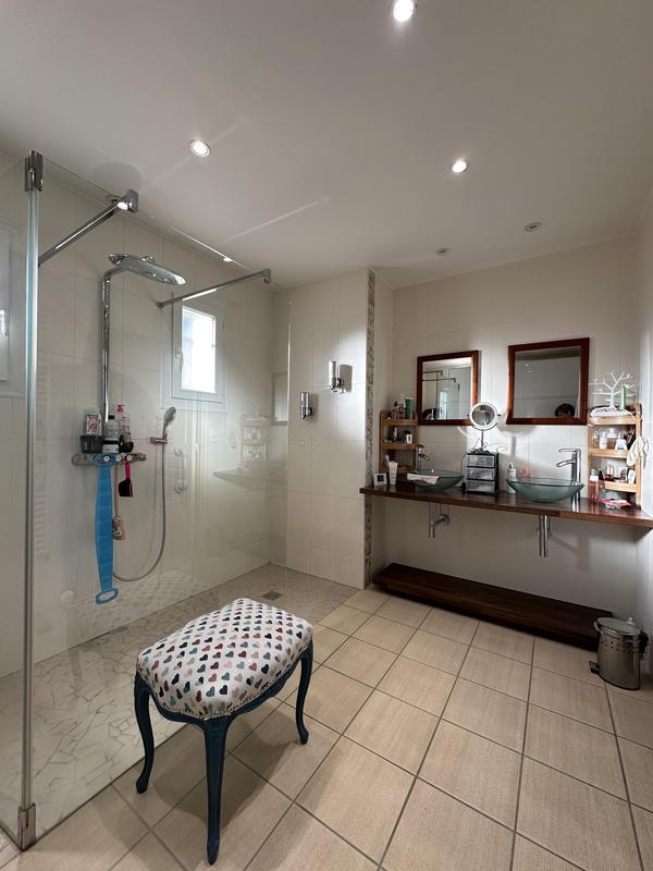 Villa - 159 m² - 6 pièces