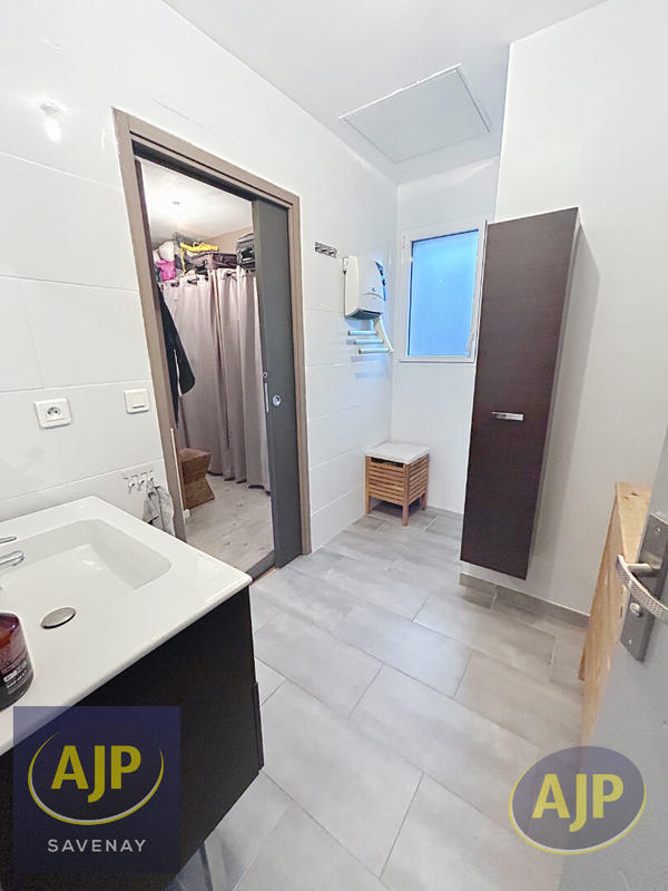 Maison - 138 m² - 6 pièces