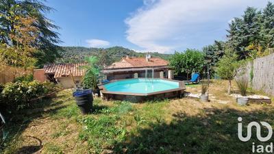 Maison - 110 m² - 6 pièces