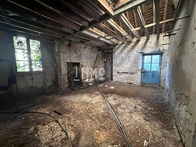 Maison - 160 m² - 5 pièces