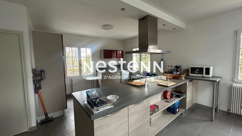 Maison - 195 m² - 5 pièces