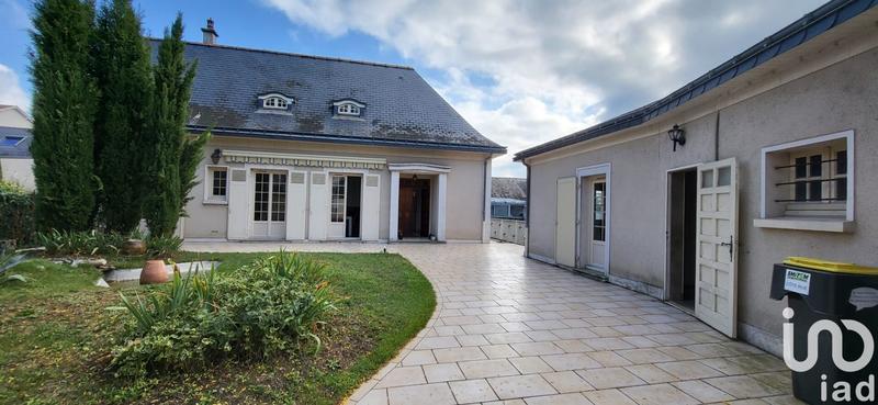 Maison de maîtres - 408 m² - 12 pièces