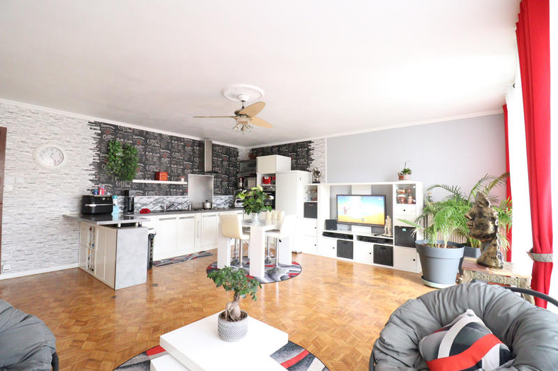 Appartement - 105 m² - 4 pièces