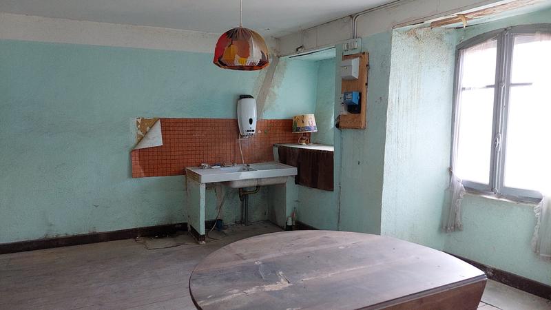 Maison de village - 104 m² - 6 pièces