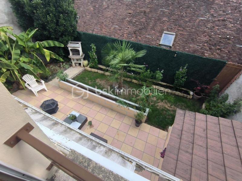 Maison - 107 m² - 5 pièces