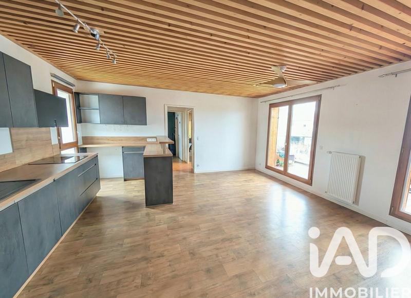 Appartement - 79 m² - 4 pièces