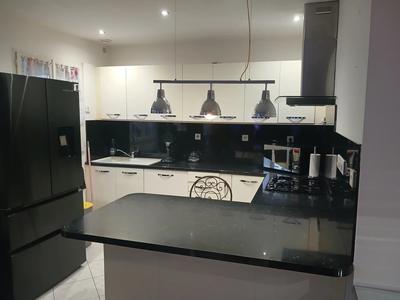 Maison - 111 m² - 6 pièces