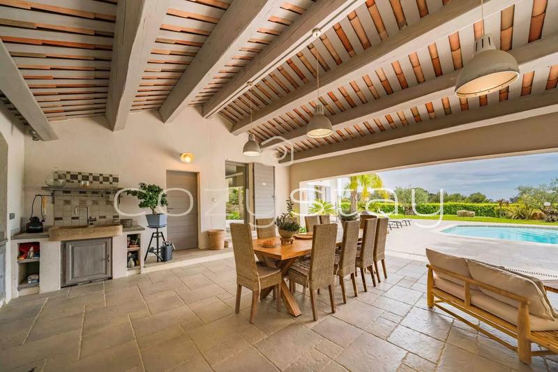 Villa - 170 m² - 5 pièces