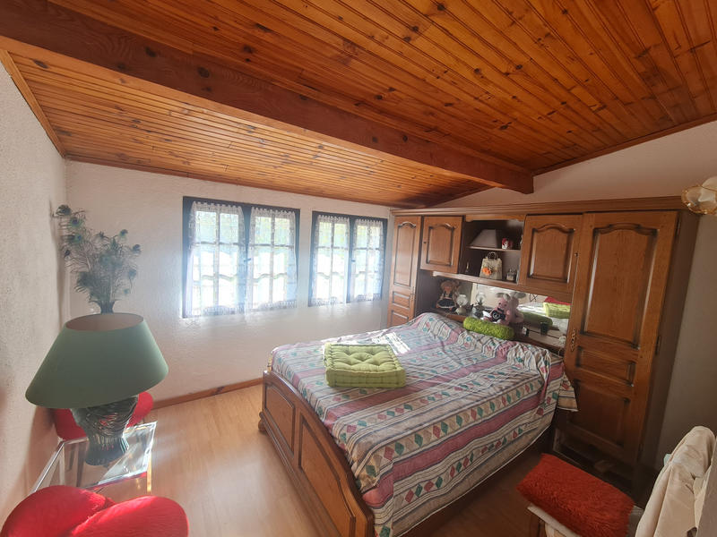 Villa - 180 m² - 7 pièces