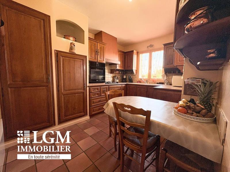 Villa - 151 m² - 6 pièces