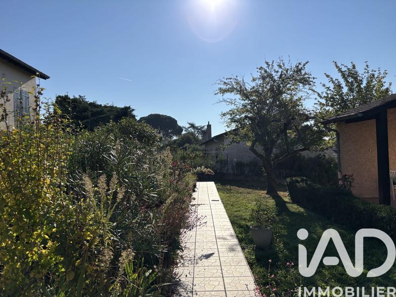 Maison - 165 m² - 6 pièces