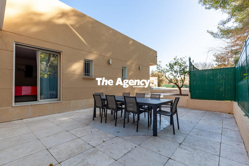 Villa - 204 m² - 5 pièces