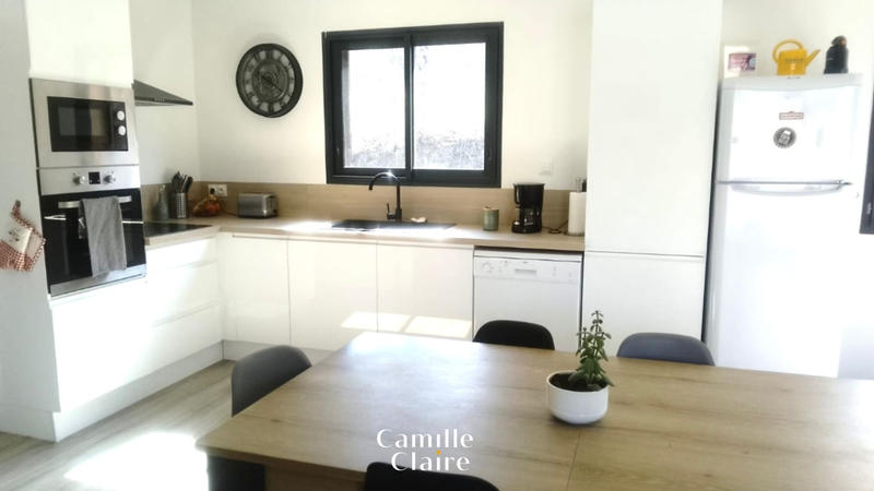 Maison - 120 m² - 4 pièces