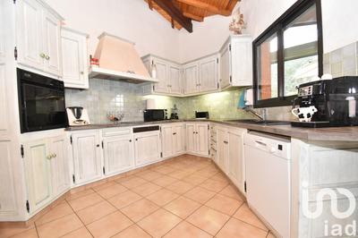 Maison - 177 m² - 7 pièces