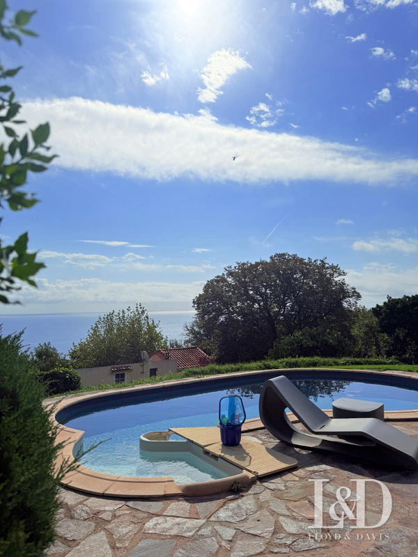 Maison - 175 m² - 4 pièces