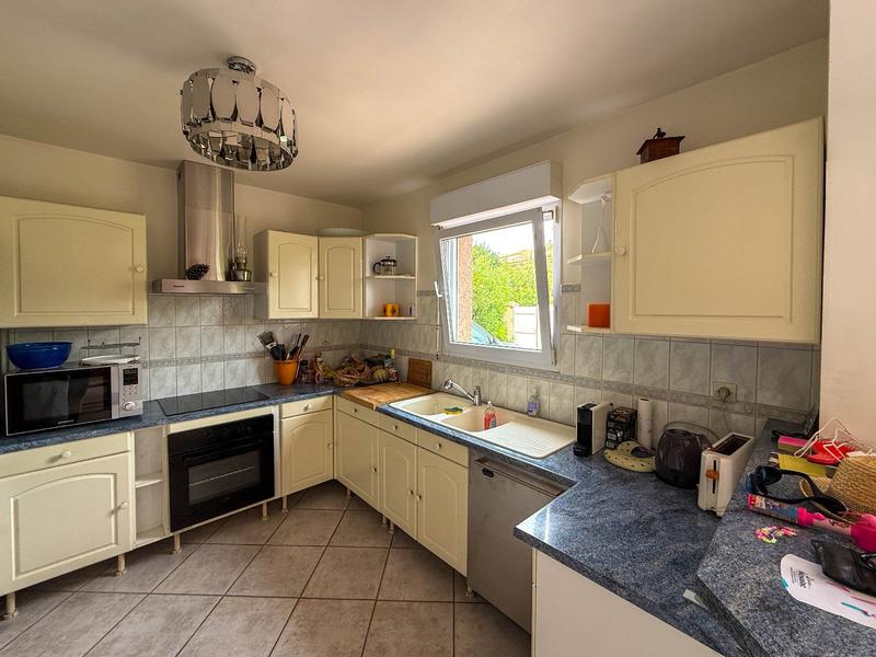 Maison - 99 m² - 4 pièces